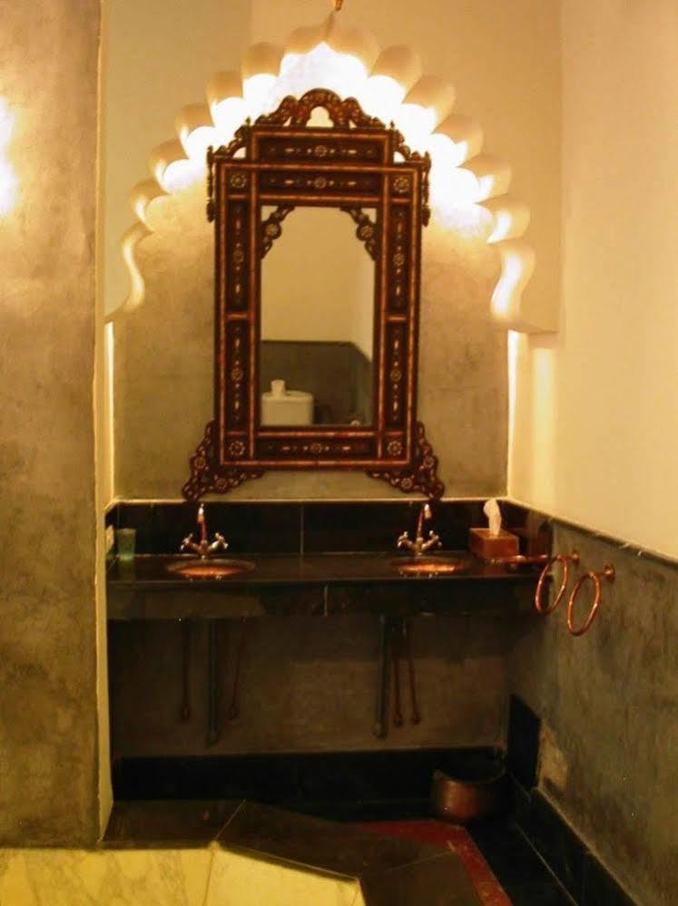 Riad Les Trois Cours Marrakesh Esterno foto